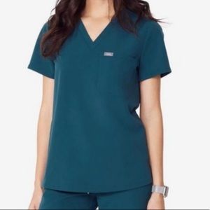 Figs Caribbean Blue Catarina Top